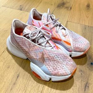 Size 8 nike air zoom